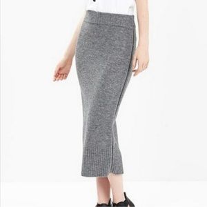 Banana Republic Grey Merino Wool side zip midi skirt